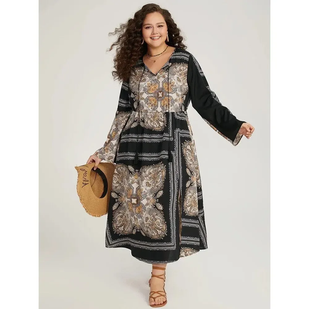 Size 22 - 24 • 3x • BloomChic • Bandana Print Split Side Tassels Ties Dress